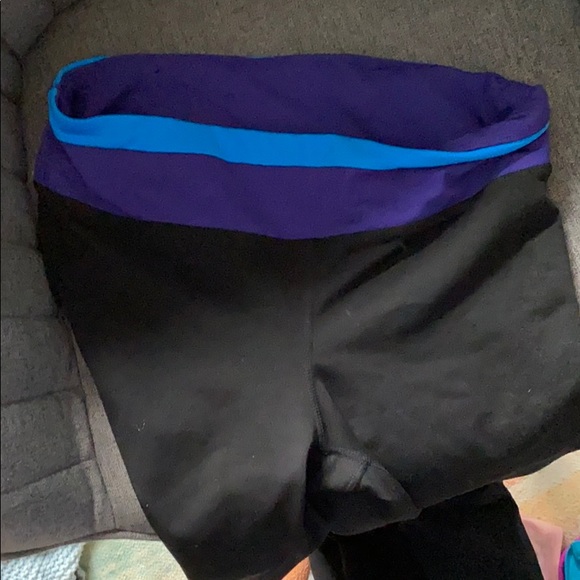 Gapbody - Picture 2 of 2